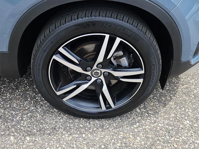 used 2021 Volvo XC40 car, priced at $29,987