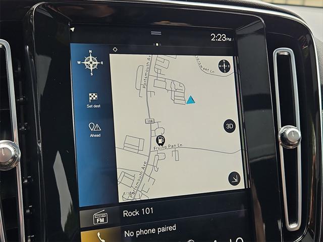 used 2021 Volvo XC40 car, priced at $29,987