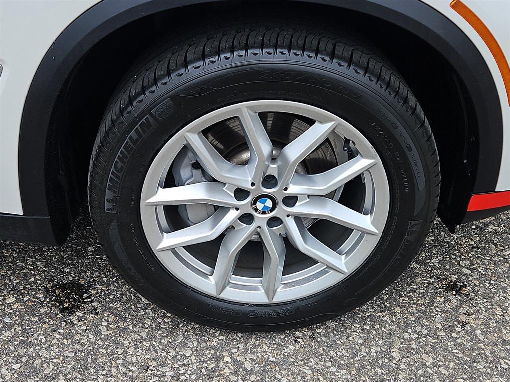 used 2022 BMW X5 car, priced at $37,887