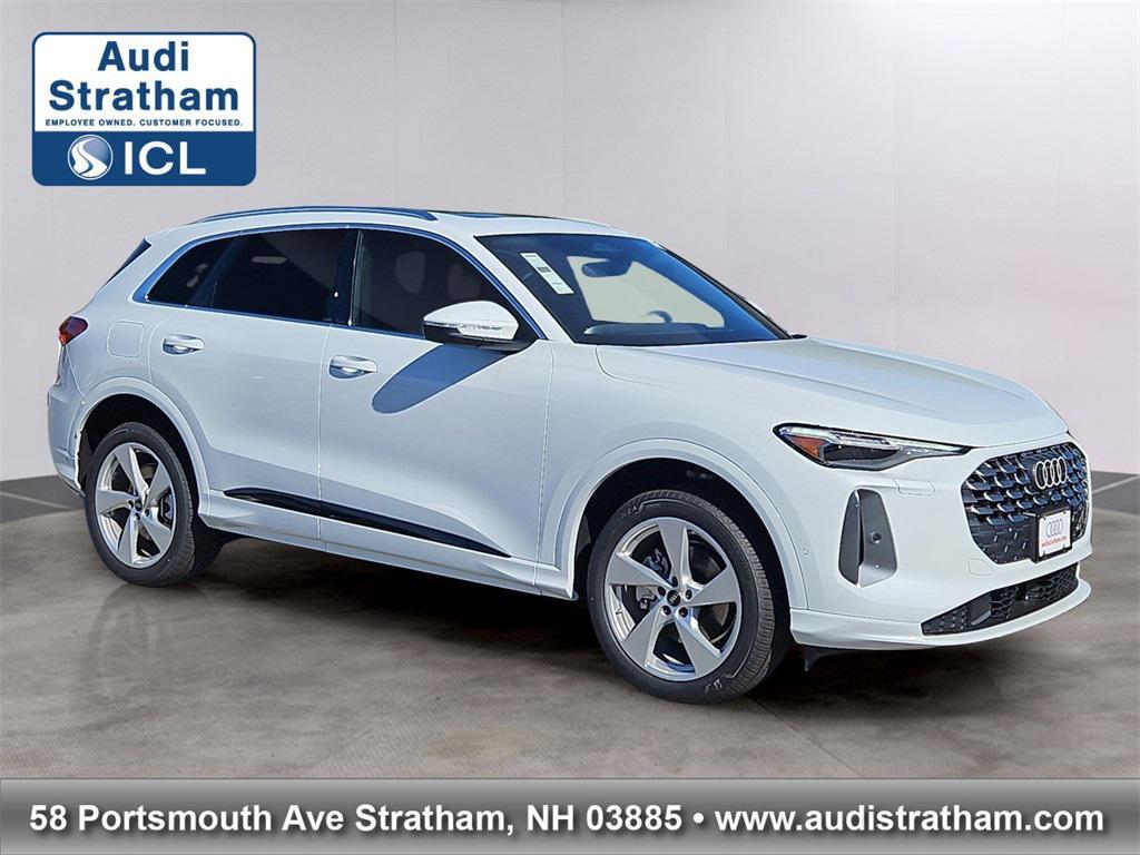 new 2025 Audi Q5 car, priced at $59,597