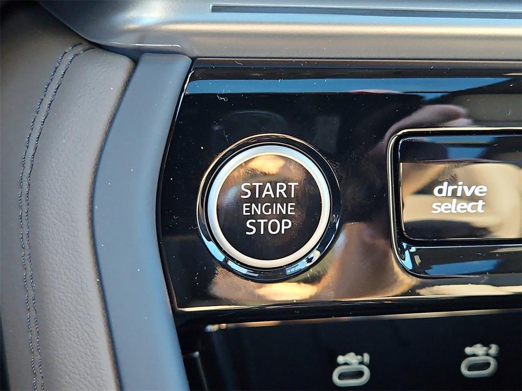 new 2025 Audi Q5 car, priced at $59,597