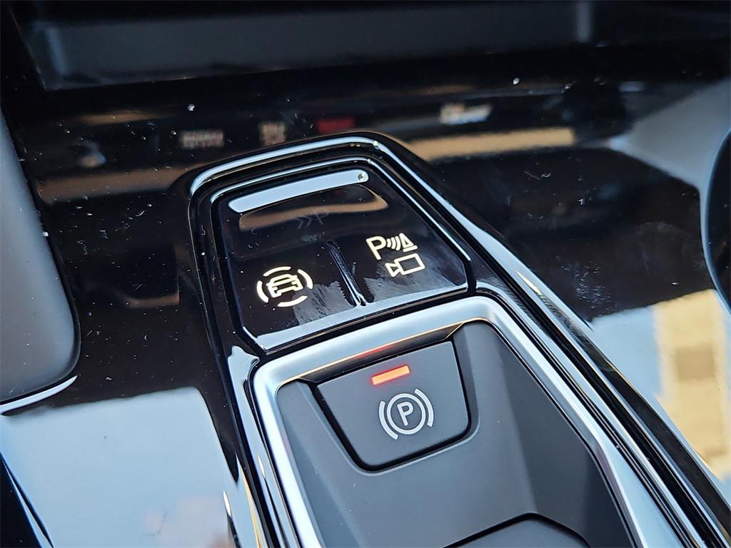 new 2025 Audi Q5 car, priced at $59,597