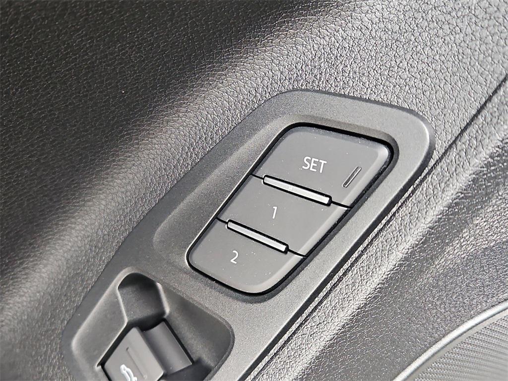 new 2025 Audi Q3 car, priced at $46,118