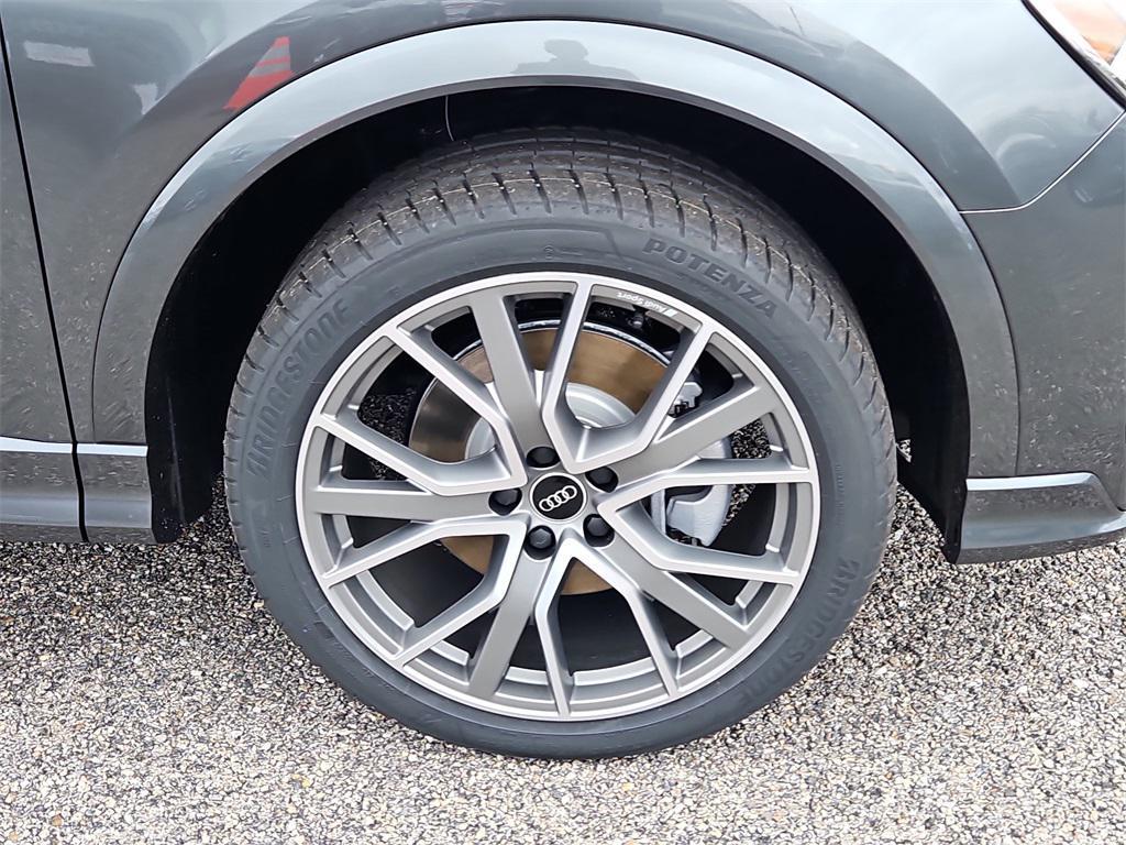 new 2025 Audi Q3 car, priced at $46,118