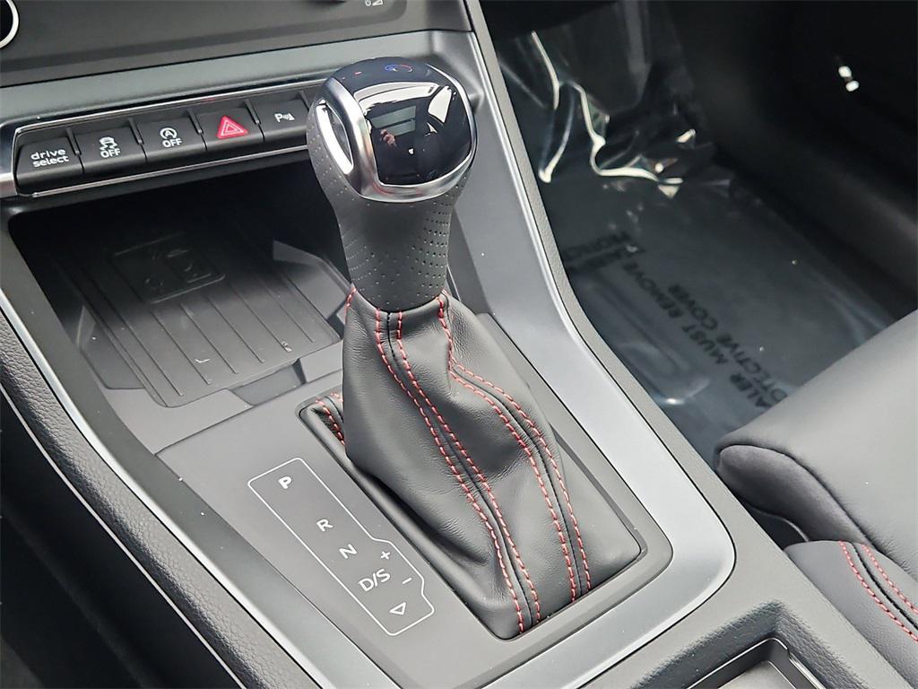 new 2025 Audi Q3 car, priced at $46,118