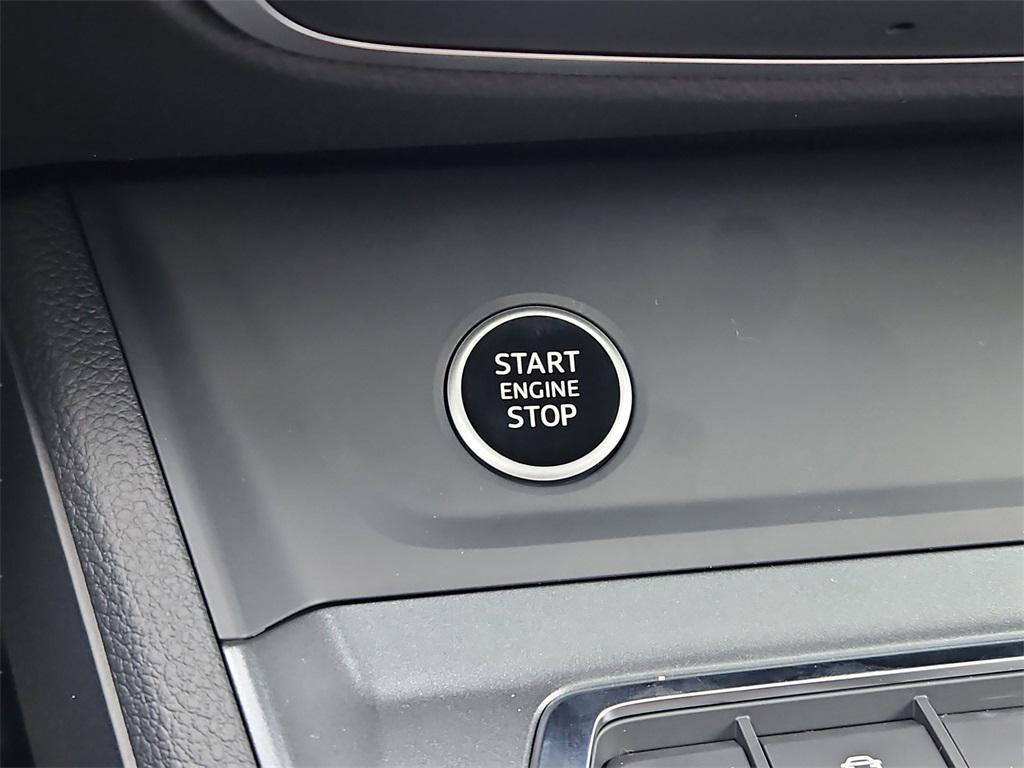 new 2025 Audi Q3 car, priced at $46,118