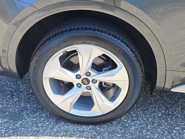 used 2022 Audi Q5 car, priced at $31,987
