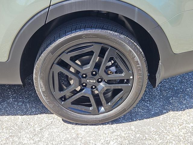 used 2024 Kia Telluride car, priced at $42,987
