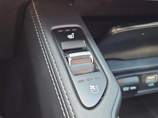 used 2024 Kia Telluride car, priced at $42,987