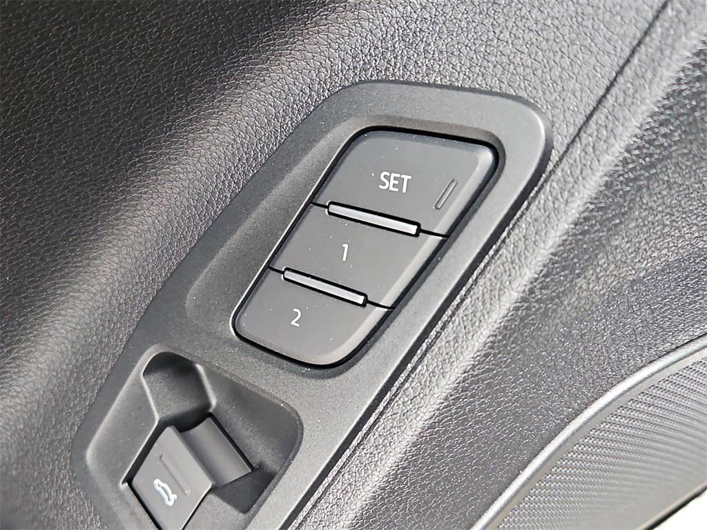 new 2025 Audi Q3 car, priced at $42,422