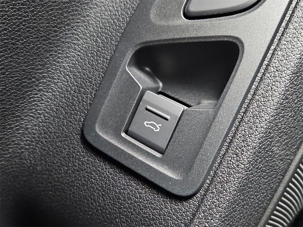 new 2025 Audi Q3 car, priced at $42,422