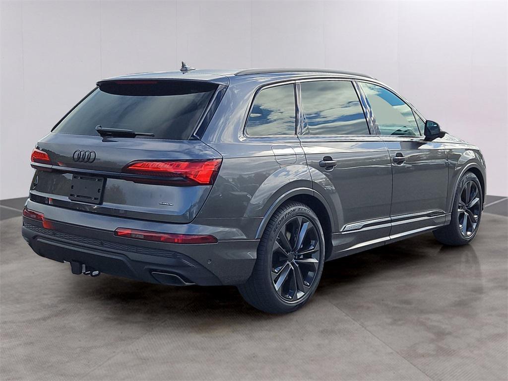 new 2026 Audi Q7 car, priced at $78,445