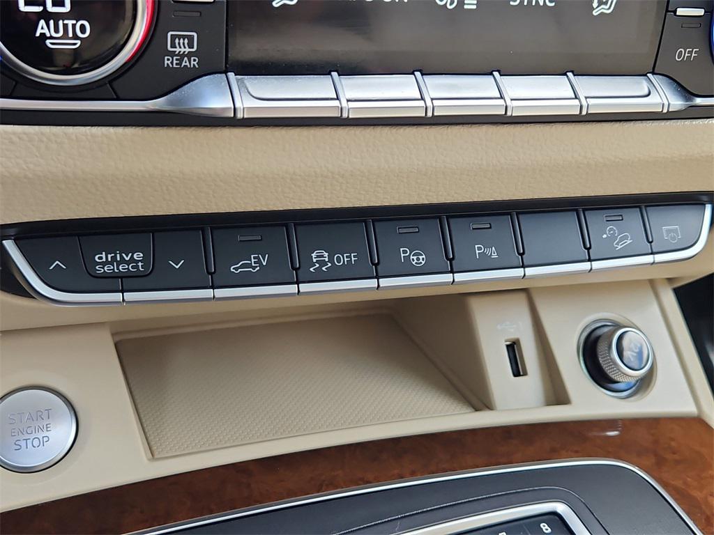 used 2020 Audi Q5 car, priced at $30,987