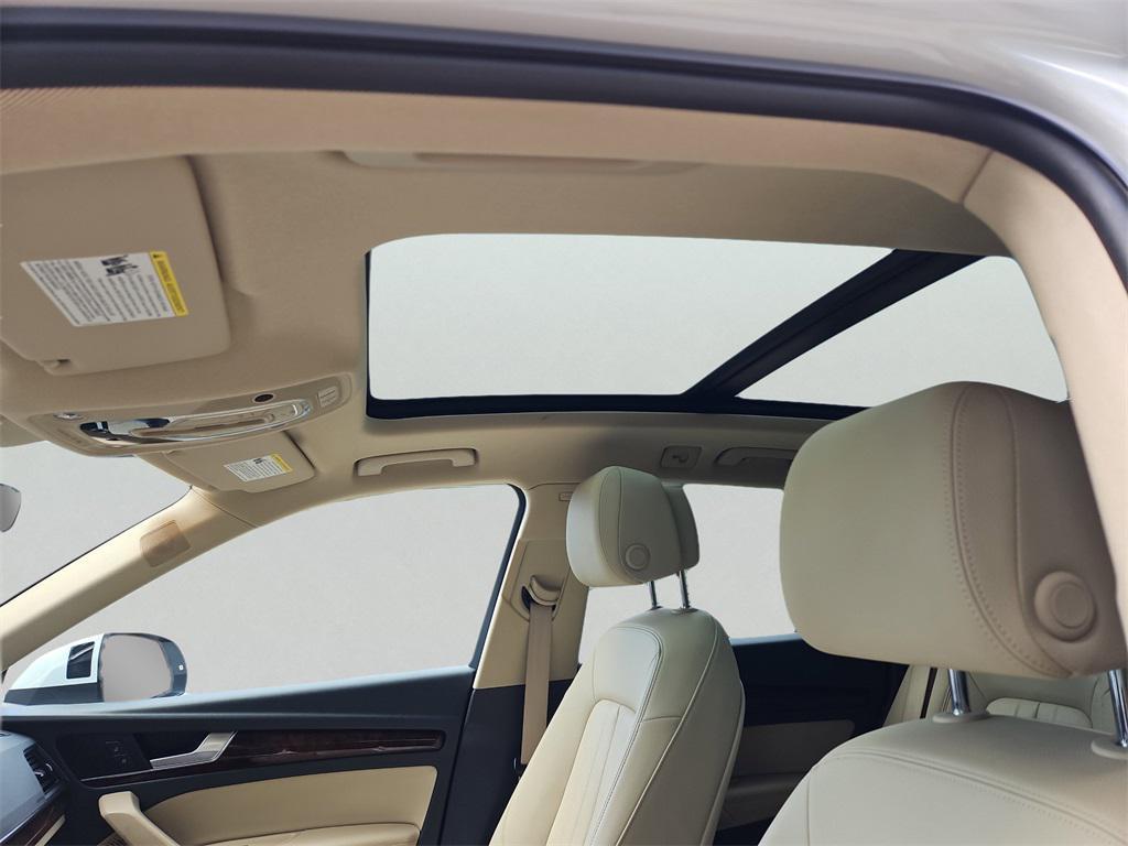used 2020 Audi Q5 car, priced at $30,987