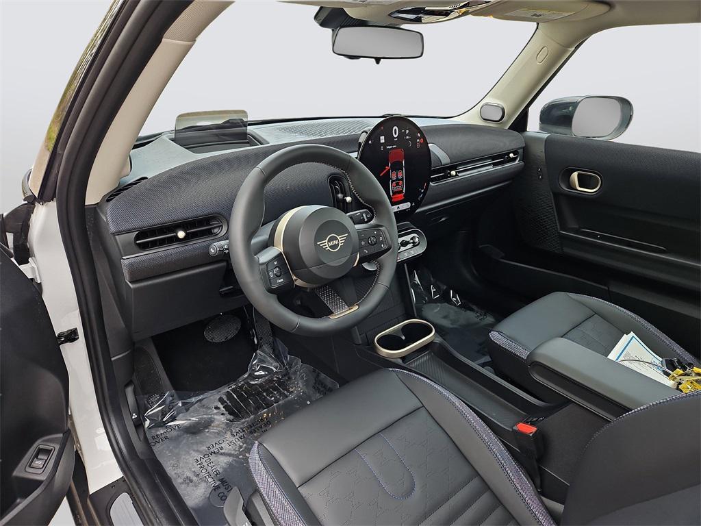 used 2025 MINI Hardtop car, priced at $29,987