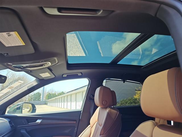 new 2025 Audi Q5 car, priced at $61,980
