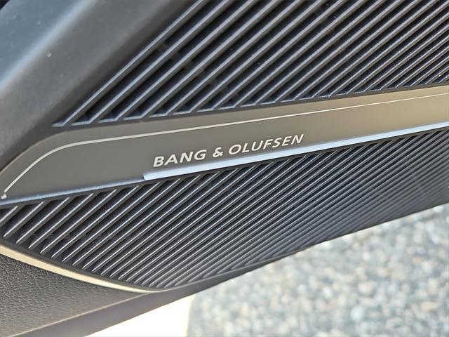 new 2025 Audi Q5 car, priced at $61,980