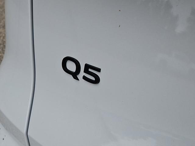 new 2025 Audi Q5 car, priced at $61,105