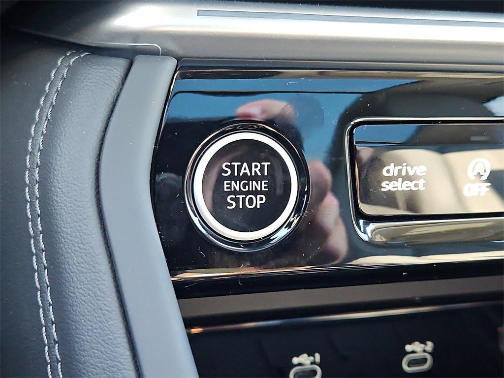 new 2025 Audi Q5 car, priced at $58,973