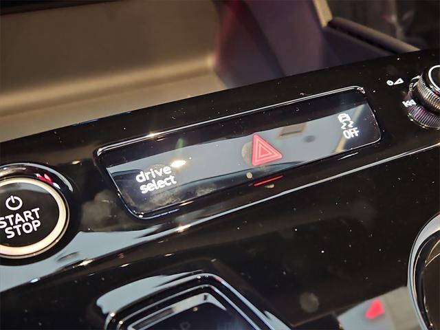 new 2025 Audi Q6 e-tron car, priced at $75,090