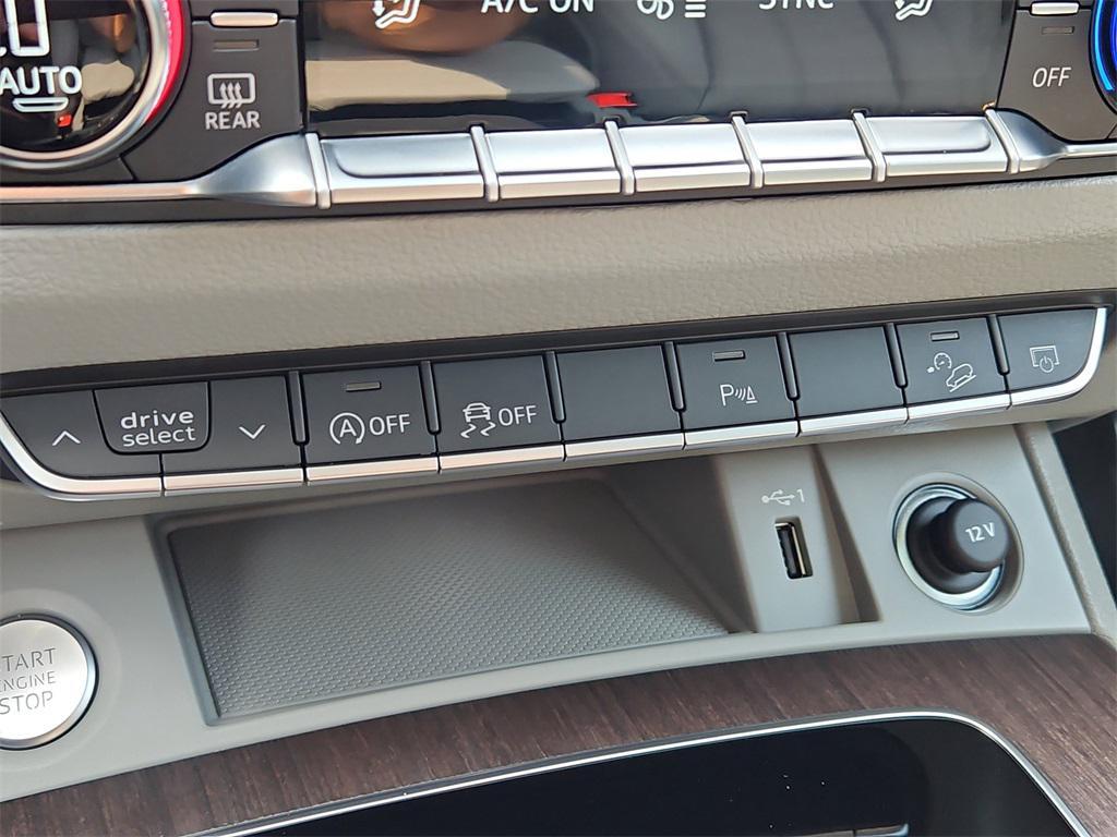 used 2024 Audi Q5 car, priced at $44,987