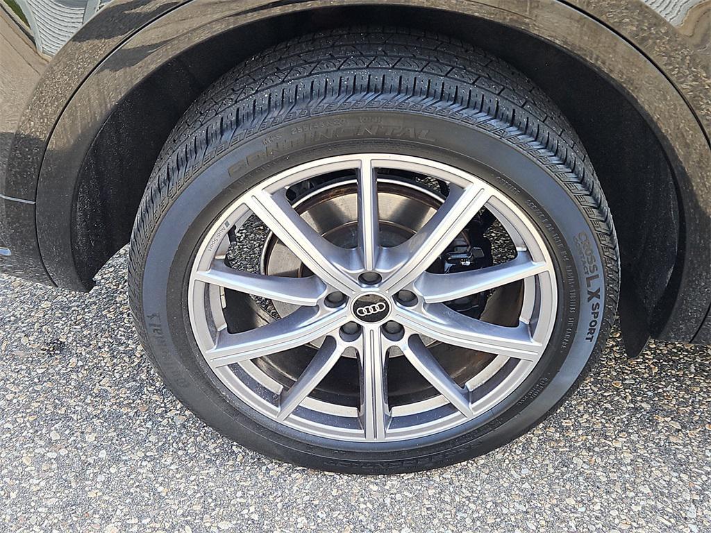 used 2023 Audi SQ5 car, priced at $44,987