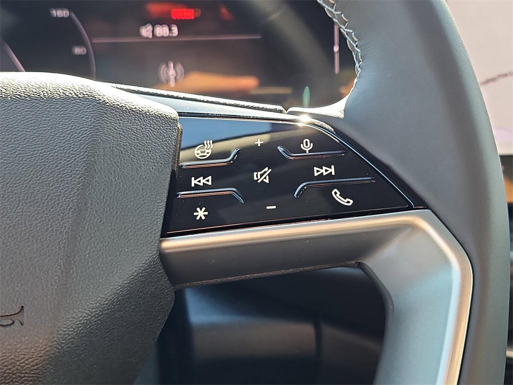new 2025 Audi Q5 car, priced at $59,596