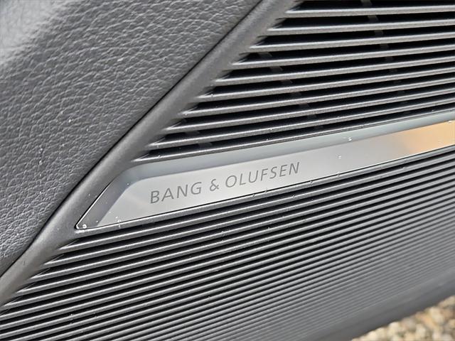 new 2025 Audi Q7 car, priced at $78,105