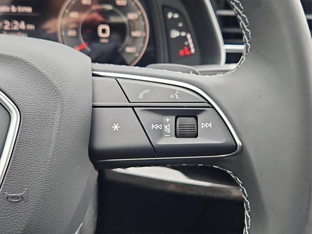 new 2025 Audi Q7 car, priced at $78,105
