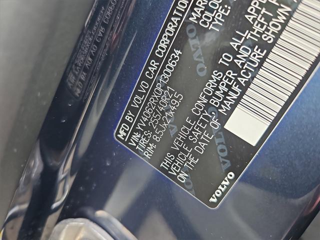 used 2023 Volvo XC60 car, priced at $47,987