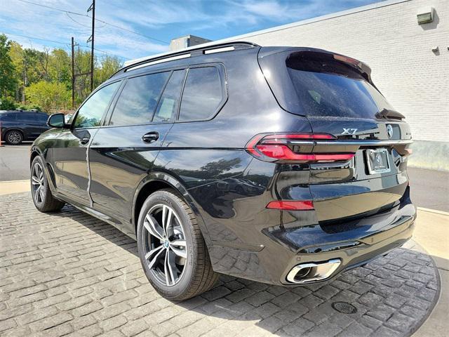 new 2025 BMW X7 car, priced at $95,055