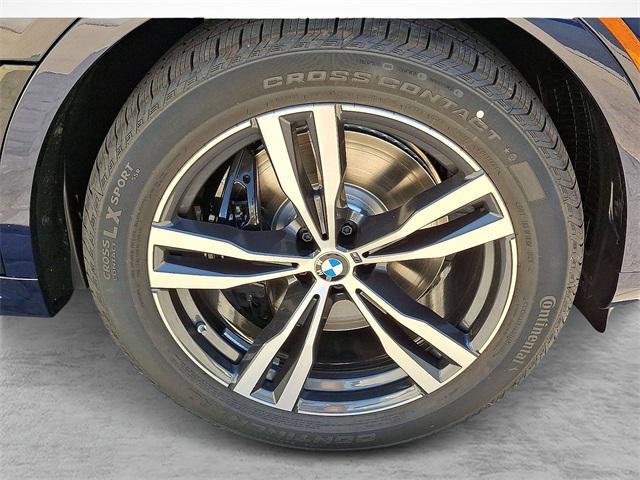 new 2026 BMW X7 car, priced at $99,480