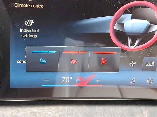 new 2026 BMW X7 car, priced at $98,280