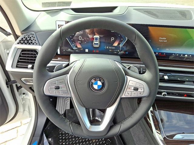 new 2026 BMW X7 car, priced at $90,230