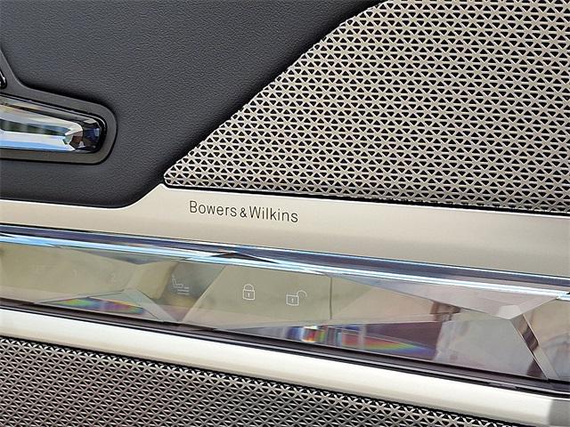 new 2025 BMW i7 car, priced at $116,125