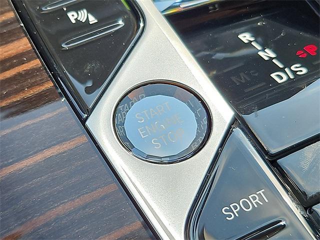 new 2026 BMW X7 car, priced at $96,230