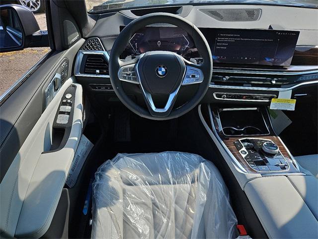 new 2026 BMW X7 car, priced at $96,230