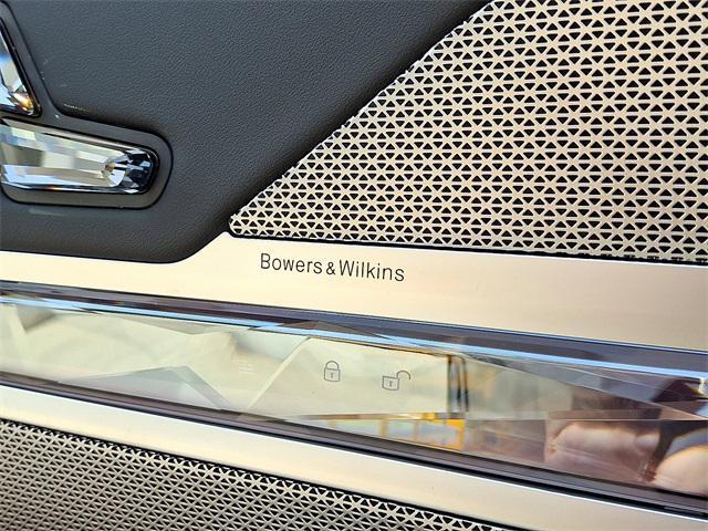 new 2025 BMW 740 car, priced at $108,575