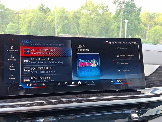 new 2026 BMW X7 car, priced at $122,280