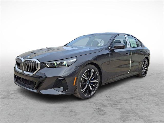 new 2025 BMW 530 car, priced at $69,625