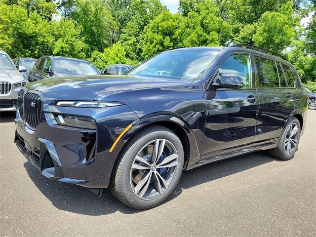 new 2025 BMW X7 car, priced at $118,575