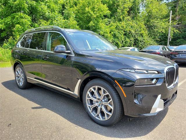 new 2025 BMW X7 car, priced at $90,435