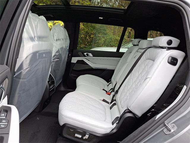 new 2026 BMW X7 car, priced at $96,080
