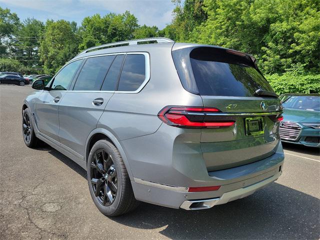 new 2025 BMW X7 car, priced at $89,705