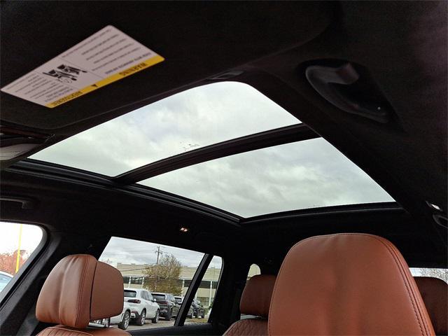 new 2026 BMW X7 car, priced at $98,880