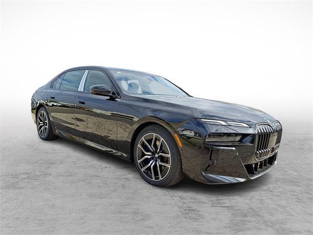 new 2025 BMW 760 car, priced at $128,325