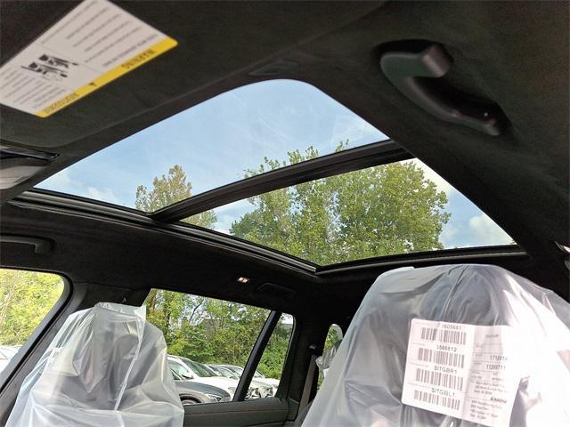 new 2026 BMW X7 car, priced at $97,890