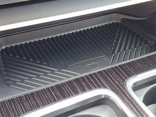 new 2025 BMW 740 car, priced at $106,225