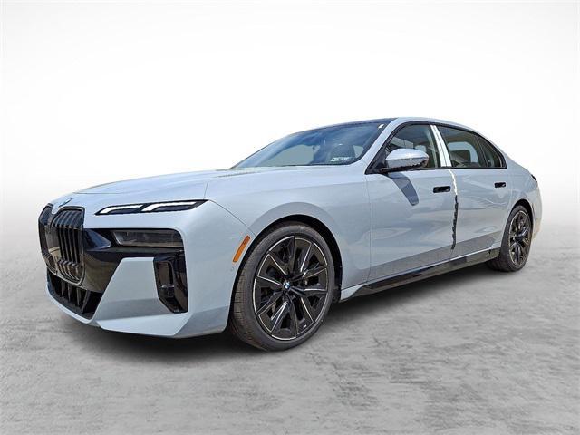 new 2025 BMW 760 car, priced at $132,700