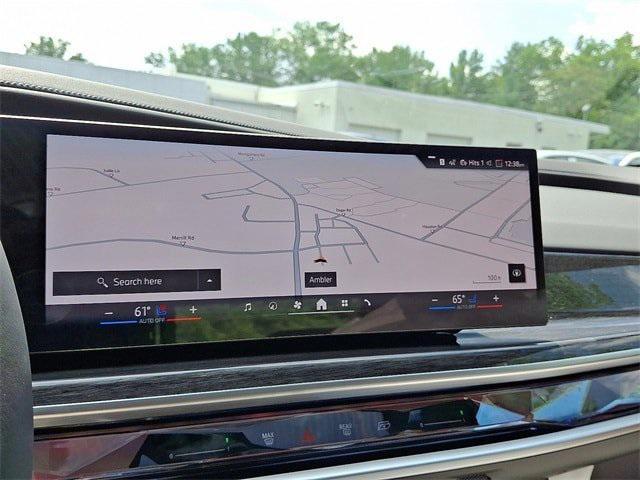 new 2025 BMW 760 car, priced at $128,325